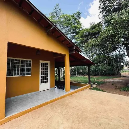Casa Amarela - Aconchegante E Familiar Villa Alto Paraiso de Goias Exterior photo